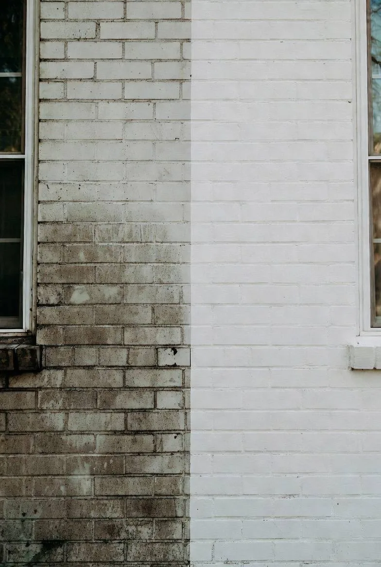 Before and after house washing — Rochester NH